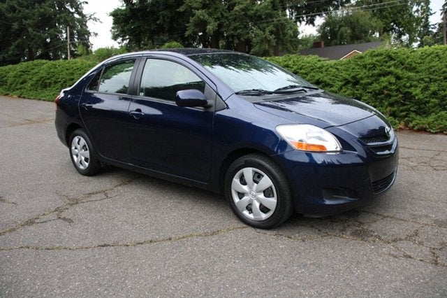 2008 Toyota Yaris Base 66K MILES