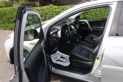 2016 Toyota RAV4 Hybrid Limited