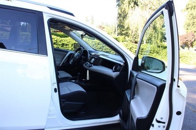 2018 Toyota RAV4 XLE 1-owner