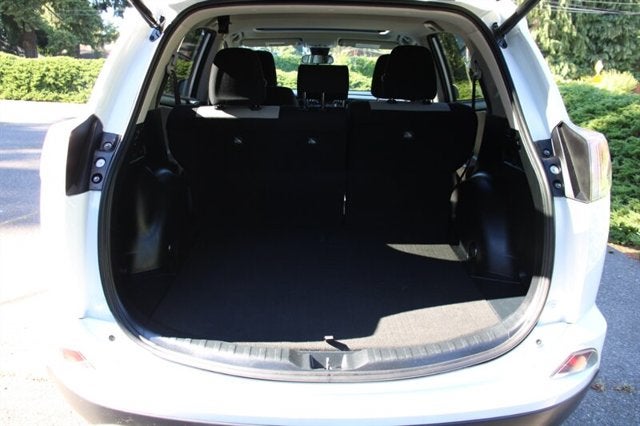 2018 Toyota RAV4 XLE 1-owner