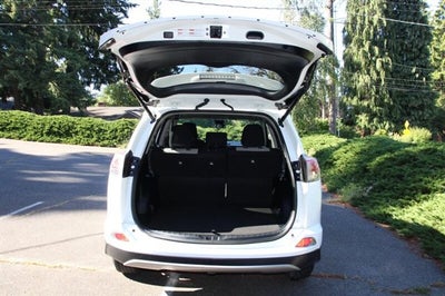 2018 Toyota RAV4 XLE 1-owner