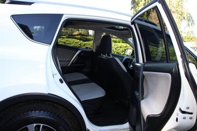 2018 Toyota RAV4 XLE 1-owner