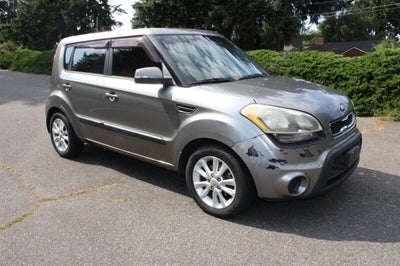2013 Kia Soul +