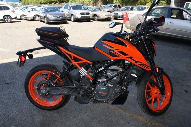 2020 KTM DUKE 200 Base
