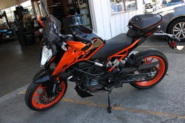 2020 KTM DUKE 200 Base