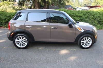 2011 MINI Cooper Countryman Base