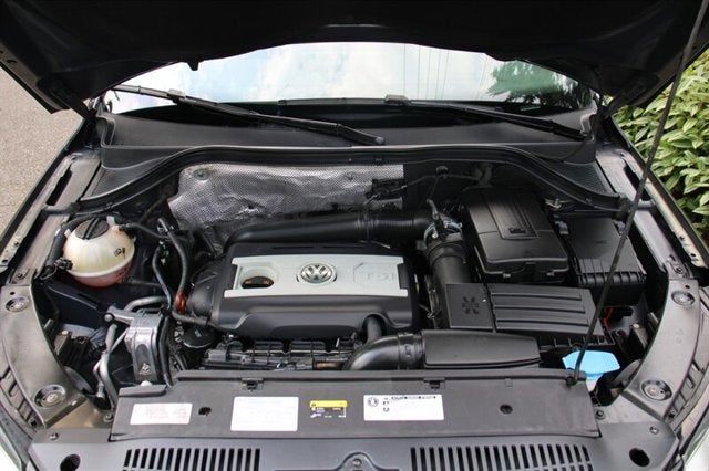 2013 Volkswagen Tiguan S 4Motion