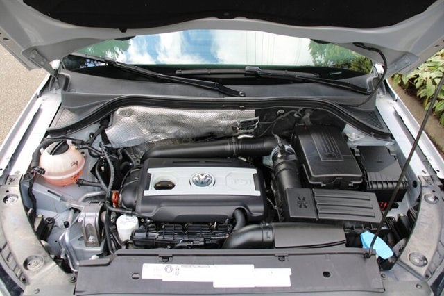 2012 Volkswagen Tiguan SE 4Motion