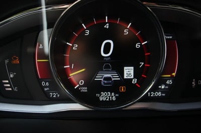 2016 Volvo XC60 T6 R-Design Platinum