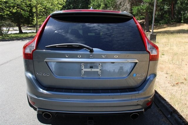 2016 Volvo XC60 T6 R-Design Platinum