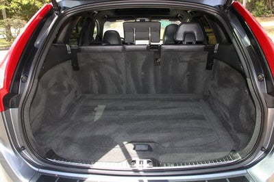 2016 Volvo XC60 T6 R-Design Platinum