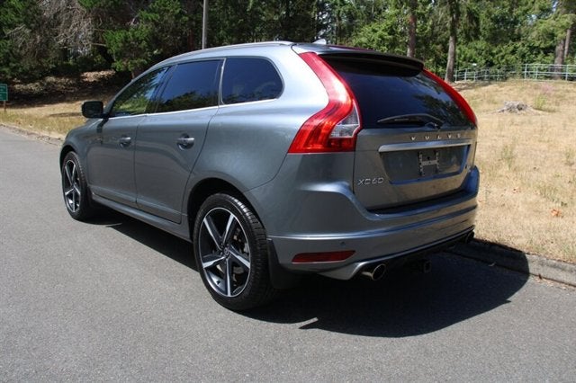 2016 Volvo XC60 T6 R-Design Platinum
